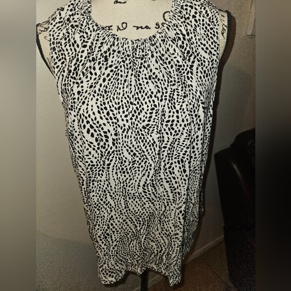 Simply Vera Vera Wang Tops - Simply Vera Womans Sleeveless Tank Top Size Xxl